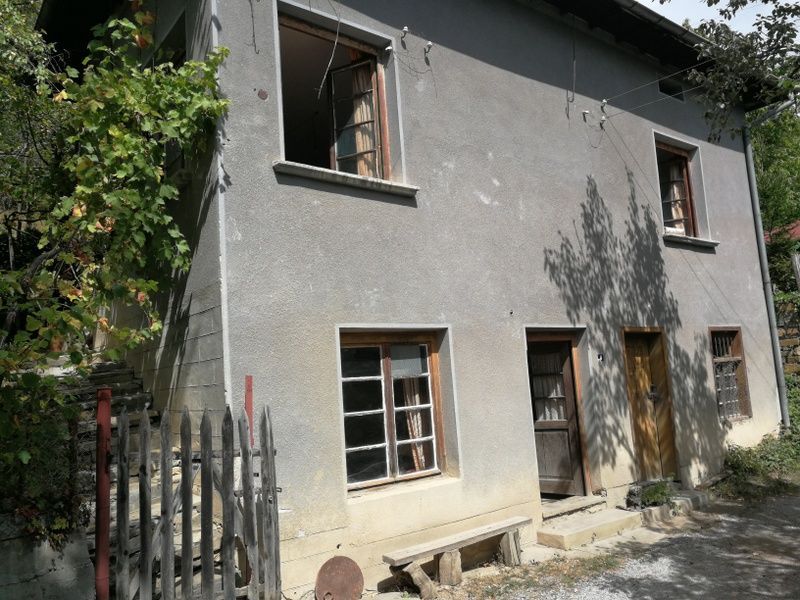 Дом в Ловече, Болгария, 90 м2 - фото 1