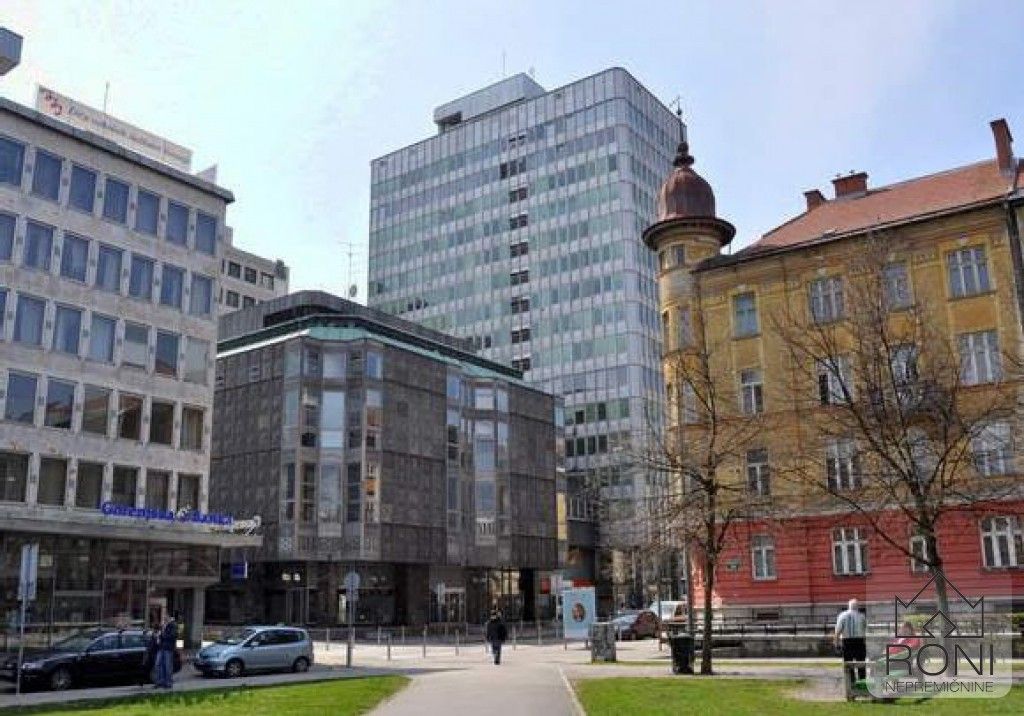 Офис в Любляне, Словения, 40 м2 - фото 1