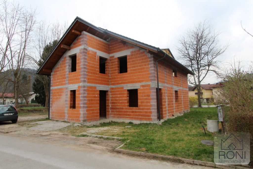 Дом в Литие, Словения, 180 м2 - фото 1
