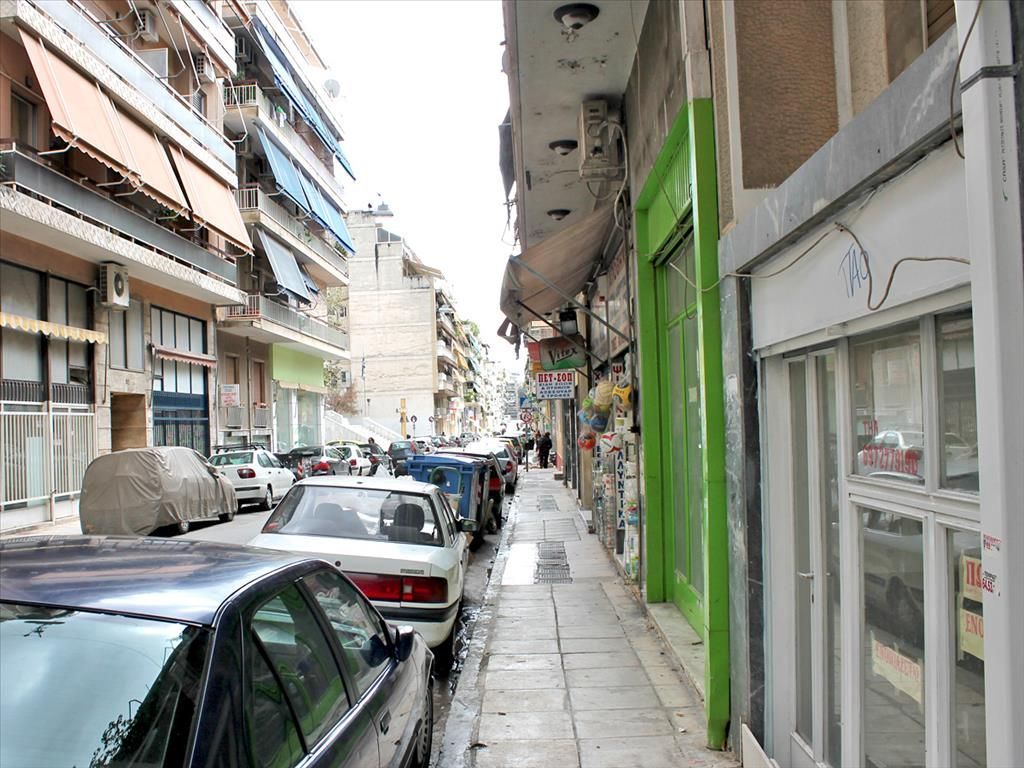 Коммерческая недвижимость в Афинах, Греция, 30 м2 - фото 1