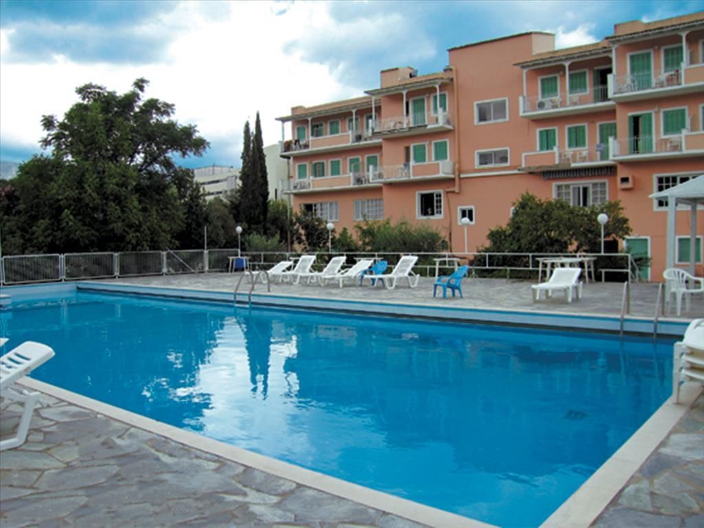 Отель, гостиница на Корфу, Греция, 3 600 м2 - фото 1