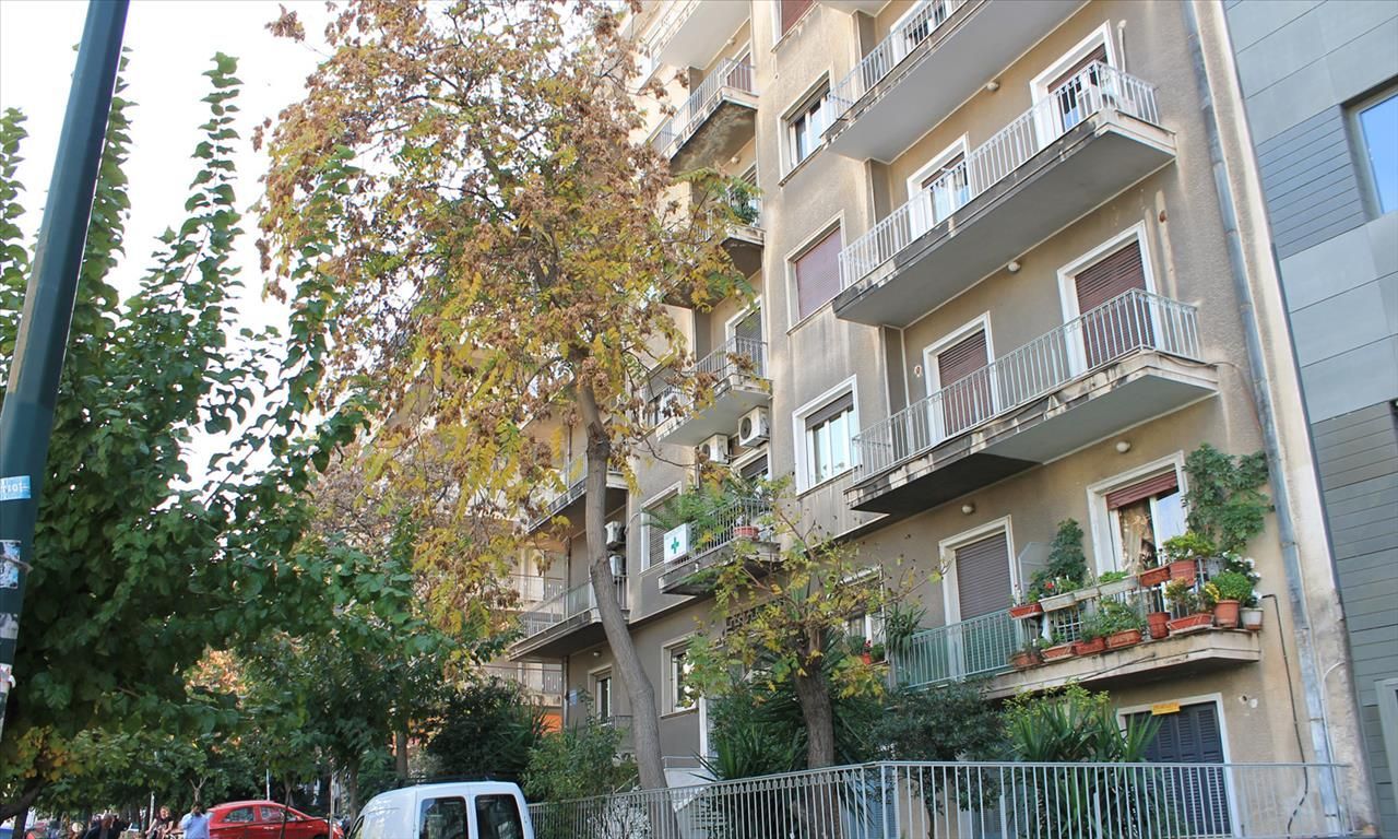 Квартира в Афинах, Греция, 32 м2 - фото 1