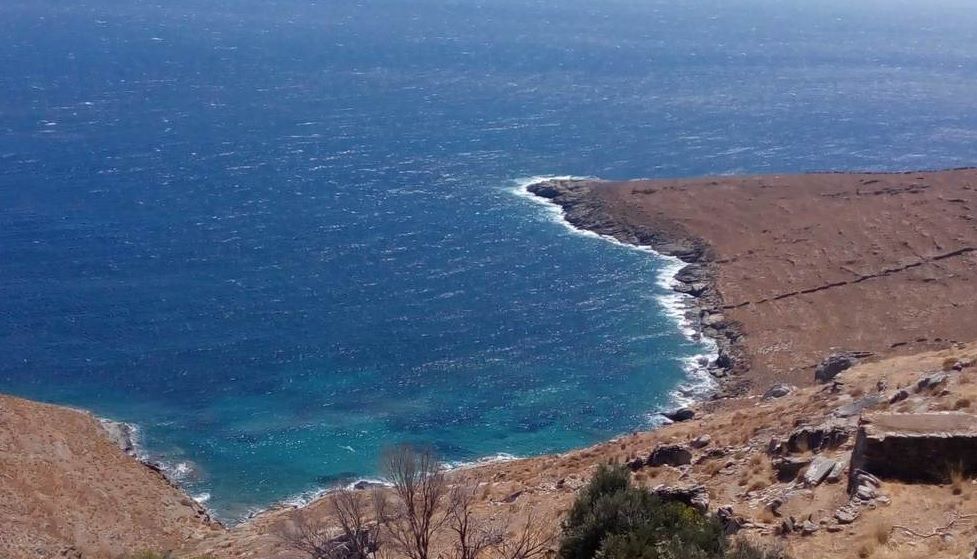 Земля на Сиросе, Греция, 187 000 м2 - фото 1