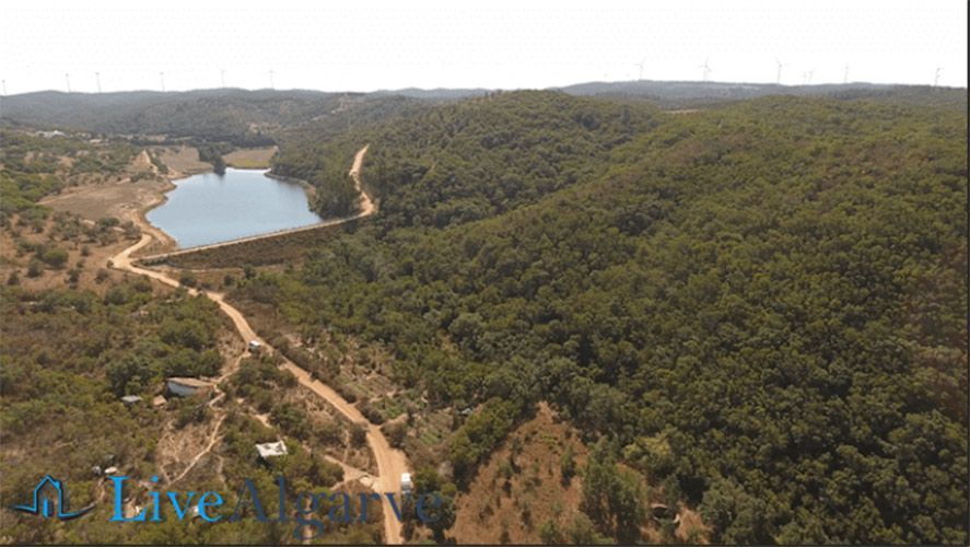 Земля в Алгарве, Португалия, 58 750 м2 - фото 1