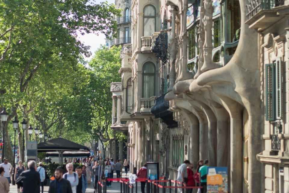 Коммерческая недвижимость в Барселоне, Испания, 270 м2 - фото 1