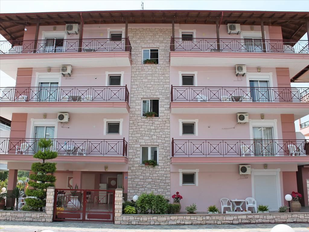 Отель, гостиница в Пиерии, Греция, 370 м2 - фото 1