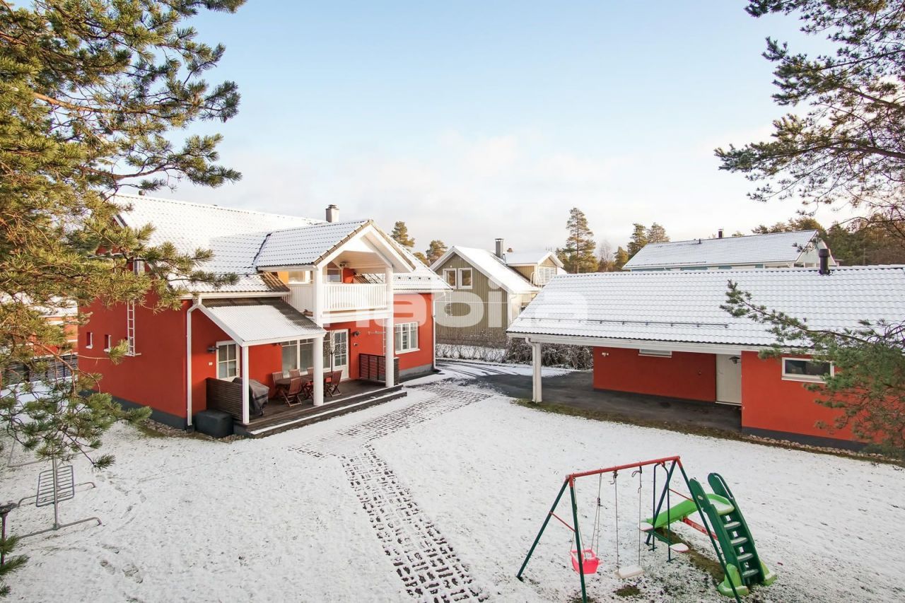 Дом в Оулу, Финляндия, 154.5 м2 - фото 1
