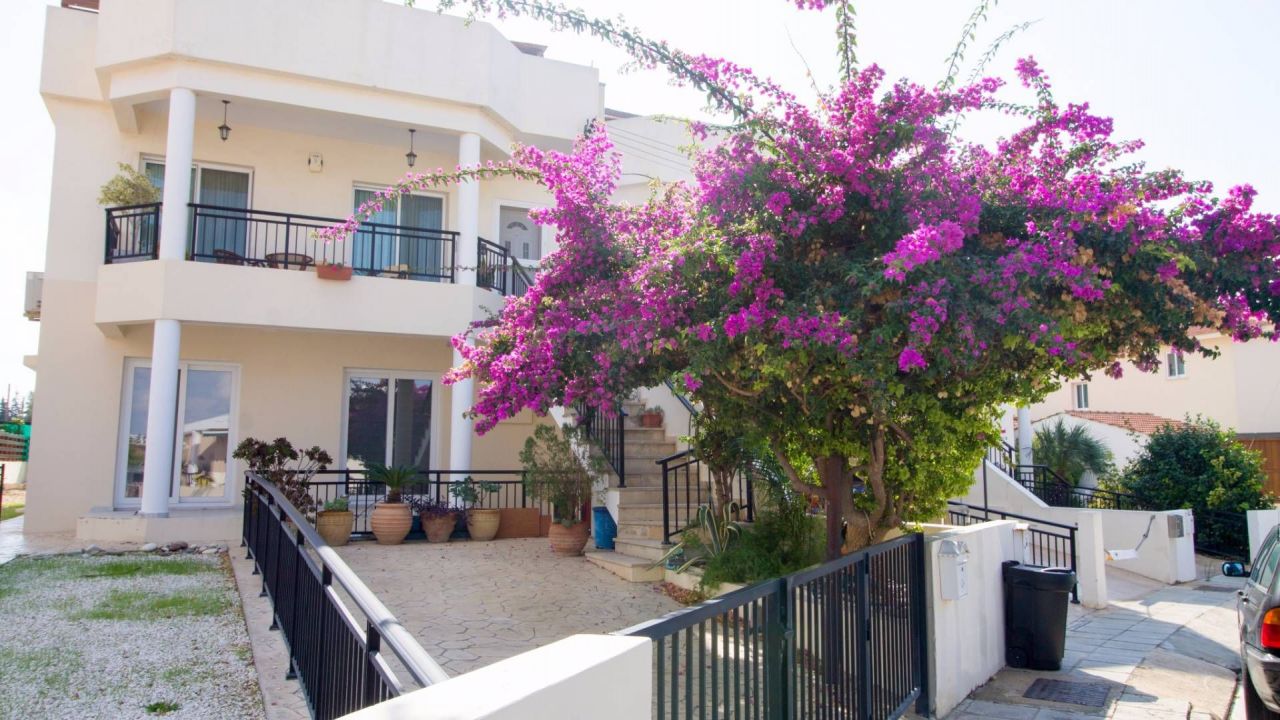 Апартаменты в Пафосе, Кипр, 121 м2 - фото 1
