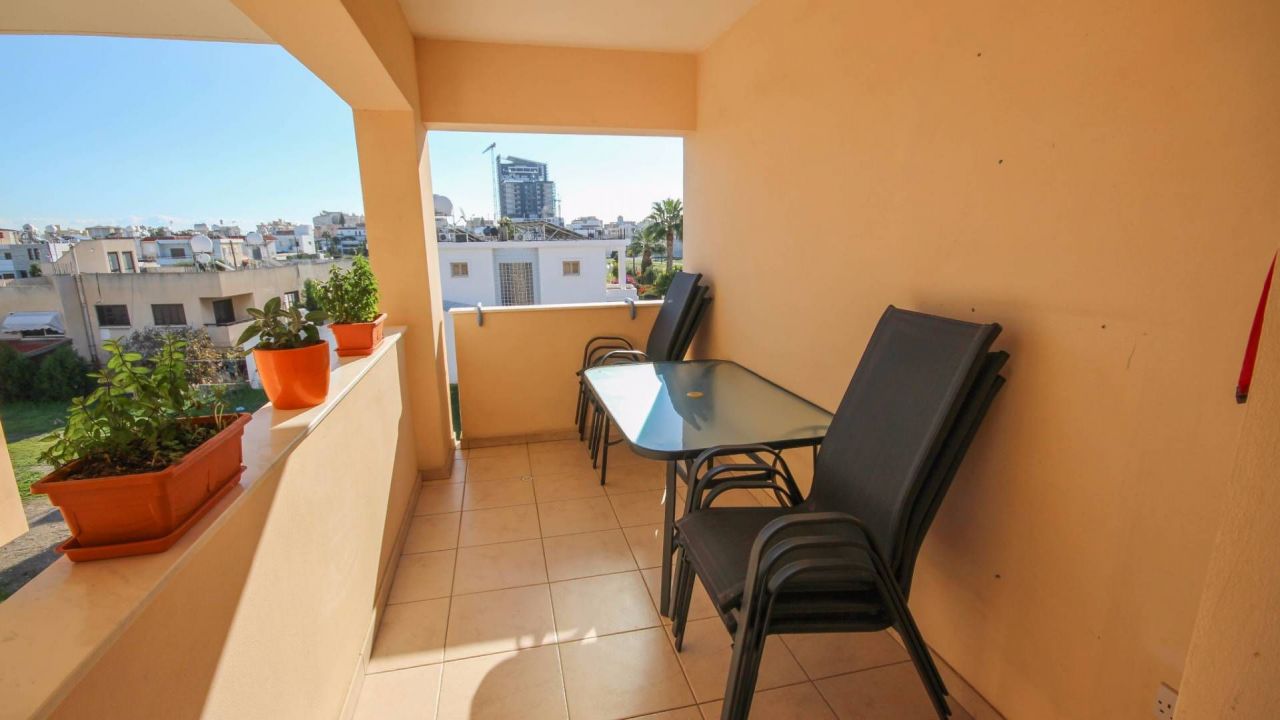 Апартаменты в Ларнаке, Кипр, 75 м2 - фото 1