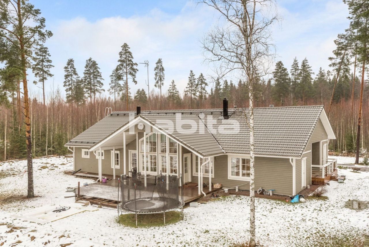 Дом в Туусула, Финляндия, 243 м2 - фото 1