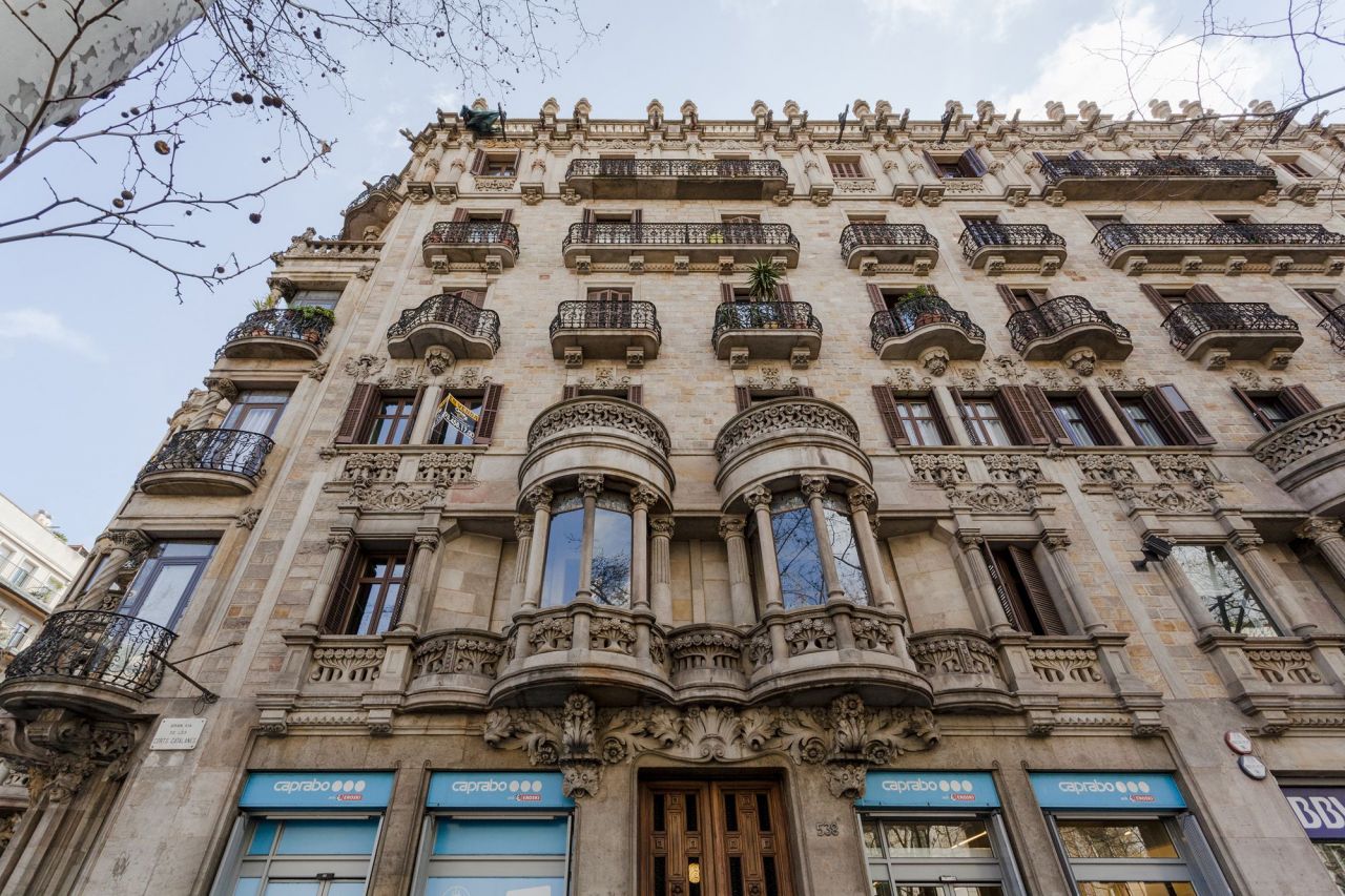 Квартира в Барселоне, Испания, 170 м2 - фото 1