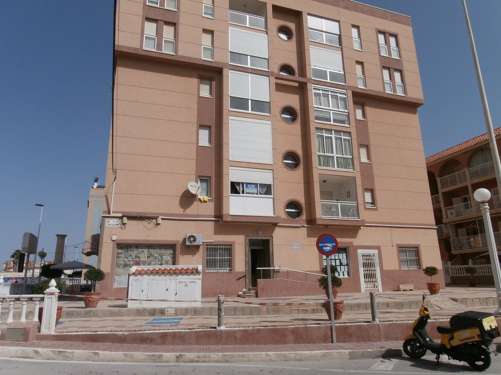 Апартаменты в Торревьехе, Испания, 48 м2 - фото 1