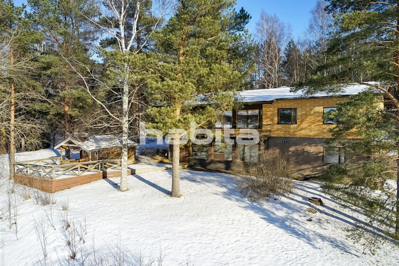 Дом в Ловииса, Финляндия, 262 м2 - фото 1