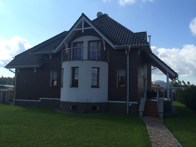 Дом в Карловых Варах, Чехия, 320 м² - фото 1