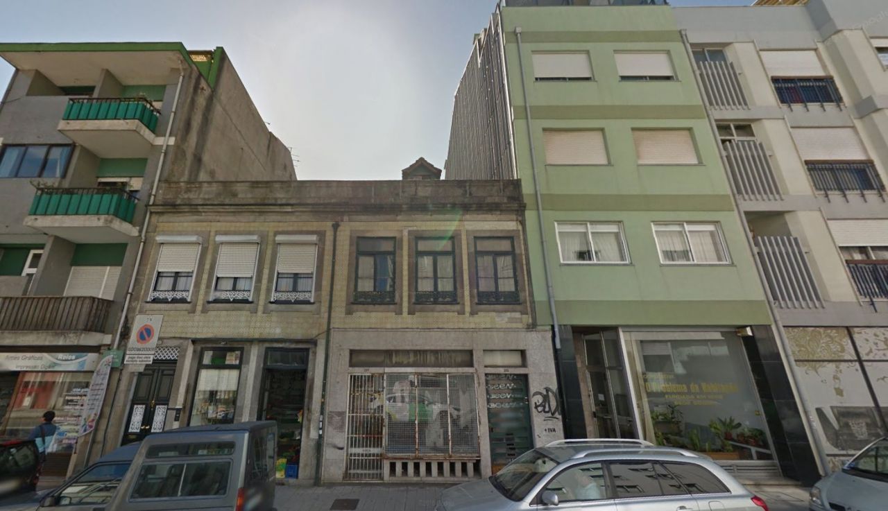 Инвестиционный проект в Порту, Португалия, 546 м² - фото 1