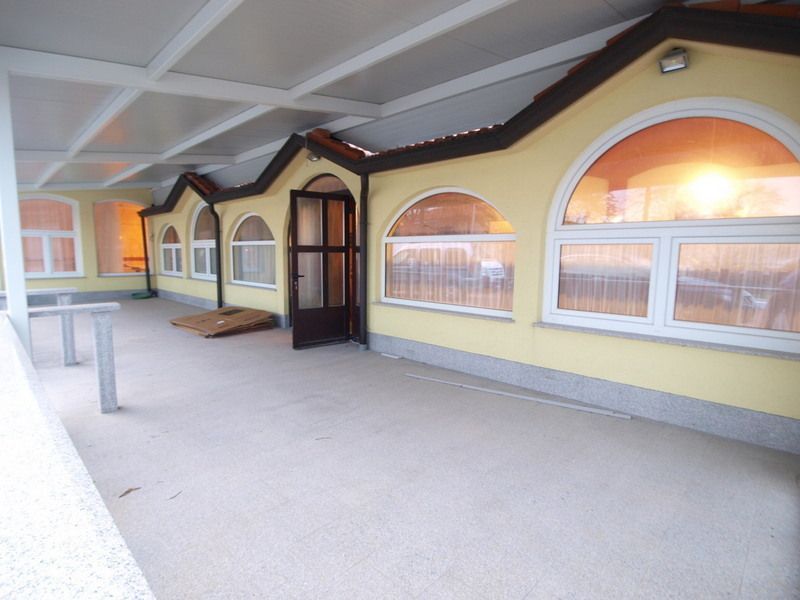 Отель, гостиница в Козине, Словения, 538 м² - фото 1