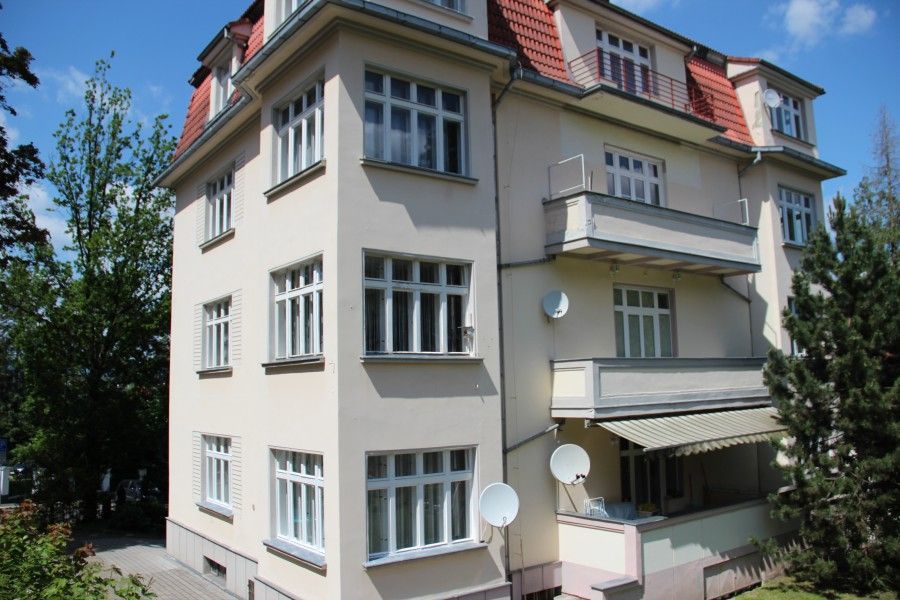 Квартира в Карловых Варах, Чехия, 75 м2 - фото 1