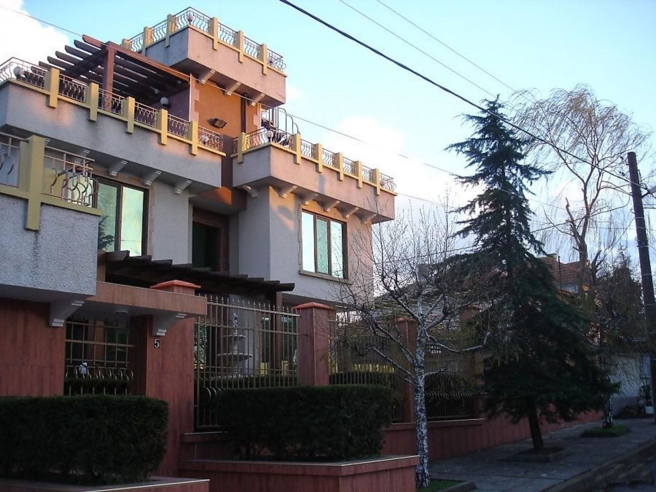 Дом в Твырдице, Болгария, 375 м2 - фото 1