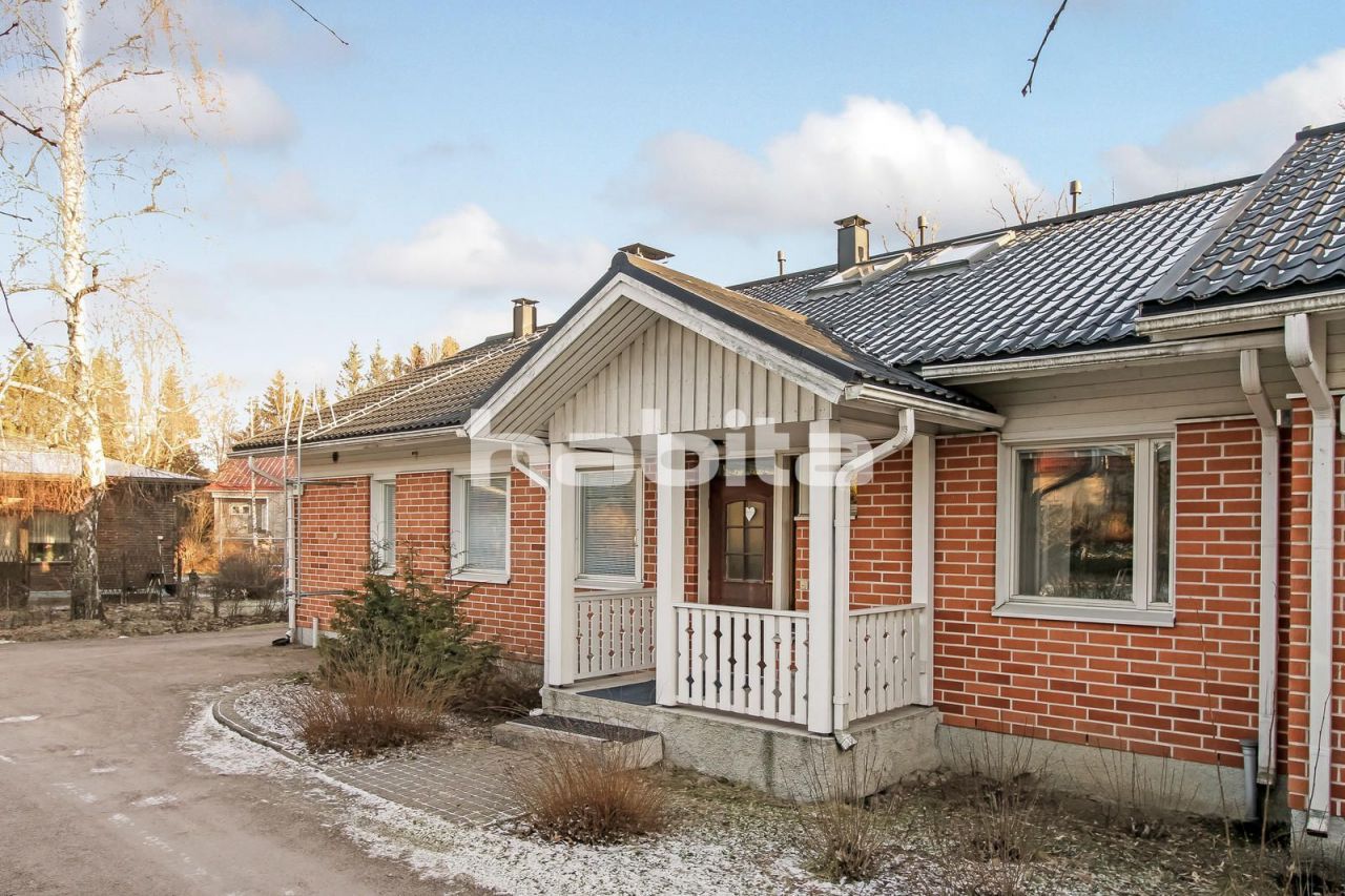 Дом в Вантаа, Финляндия, 117 м2 - фото 1