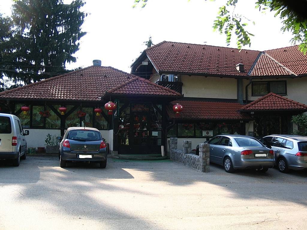Коммерческая недвижимость в Ново-Место, Словения, 824 м2 - фото 1