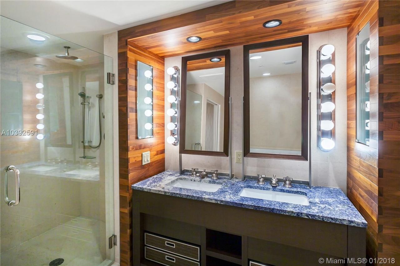 Квартира в Майами-Бич, США, 120 м² - фото 8