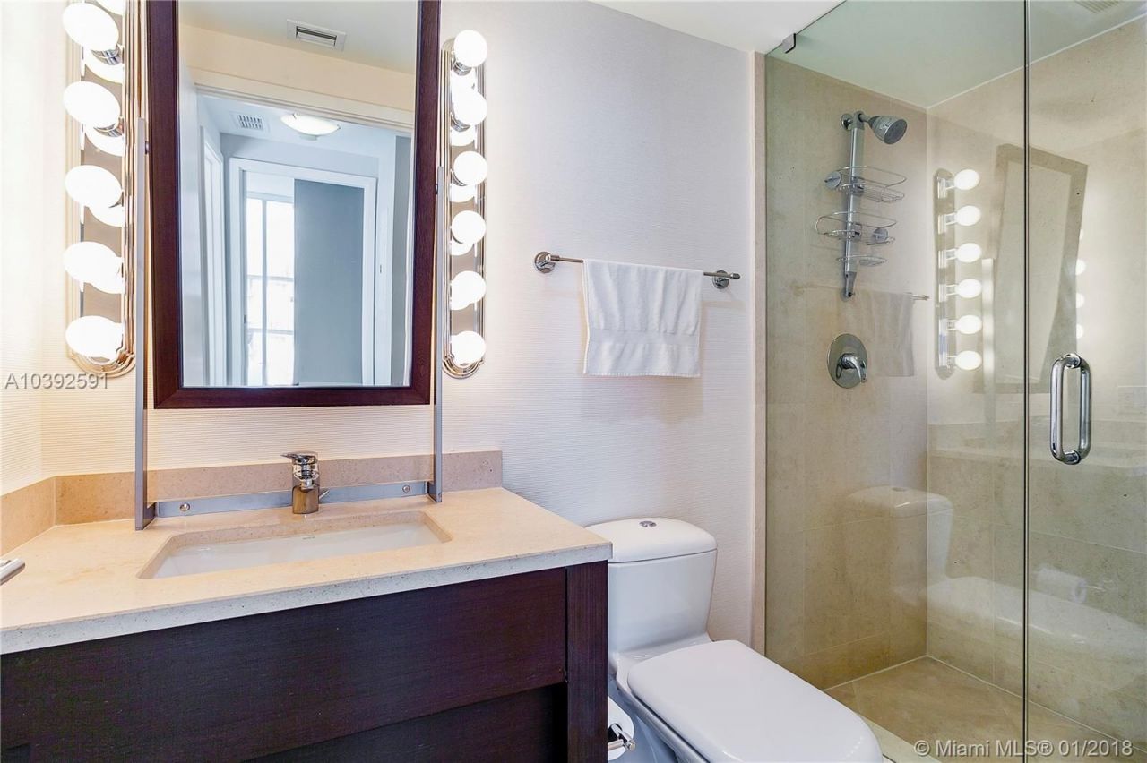 Квартира в Майами-Бич, США, 120 м² - фото 7