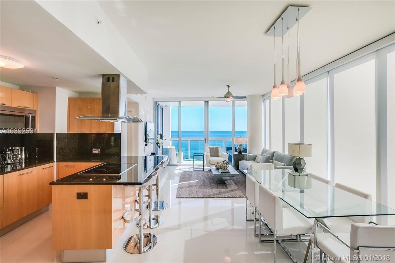 Квартира в Майами-Бич, США, 120 м² - фото 12