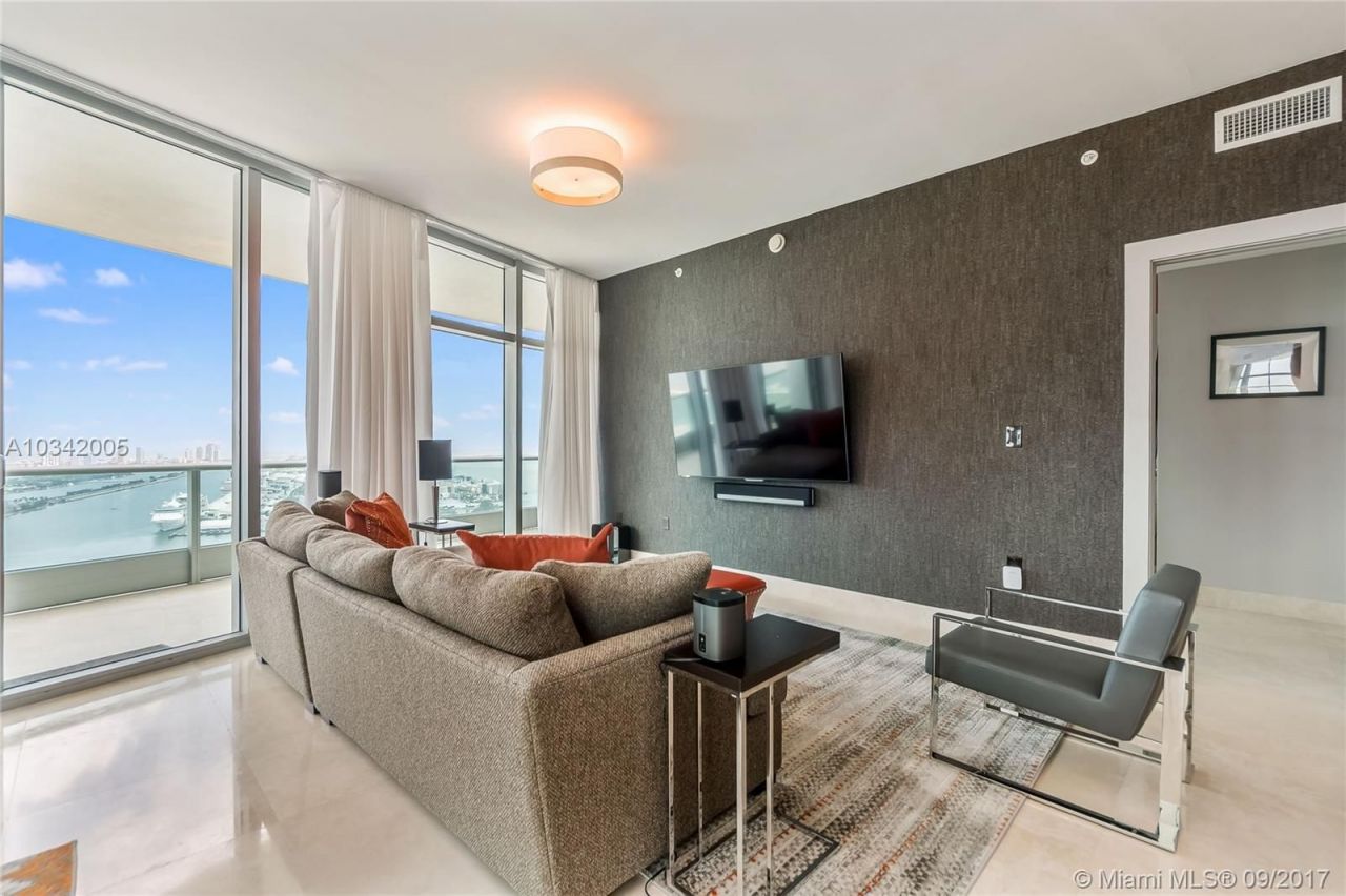 Квартира в Майами, США, 200 м² - фото 12