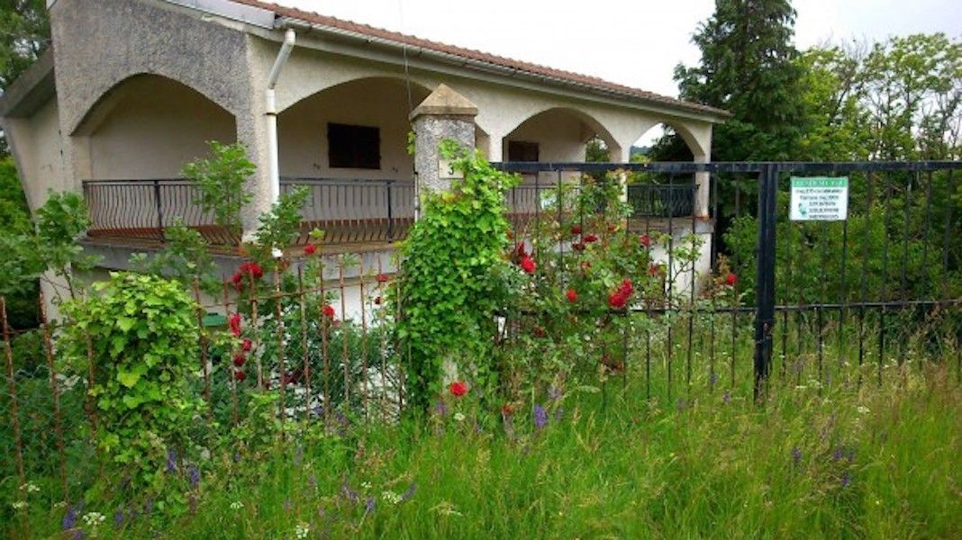 Дом в Савоне, Италия, 230 м2 - фото 1