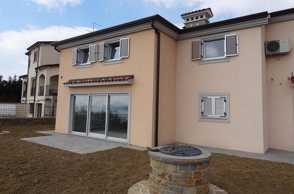 Таунхаус в Анкаране, Словения, 150 м² - фото 1