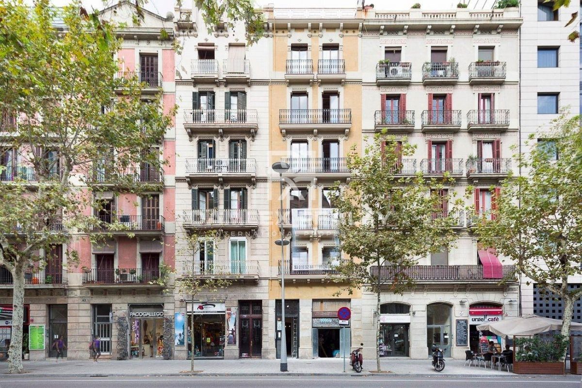 Квартира в Барселоне, Испания, 61 м2 - фото 1