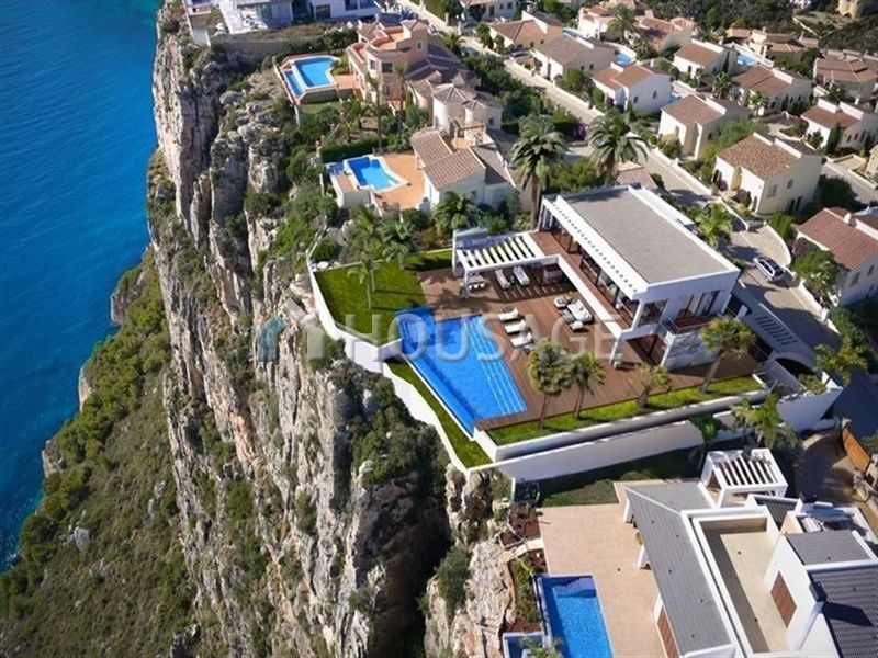 Коммерческая недвижимость в Морайре, Испания, 500 м2 - фото 1