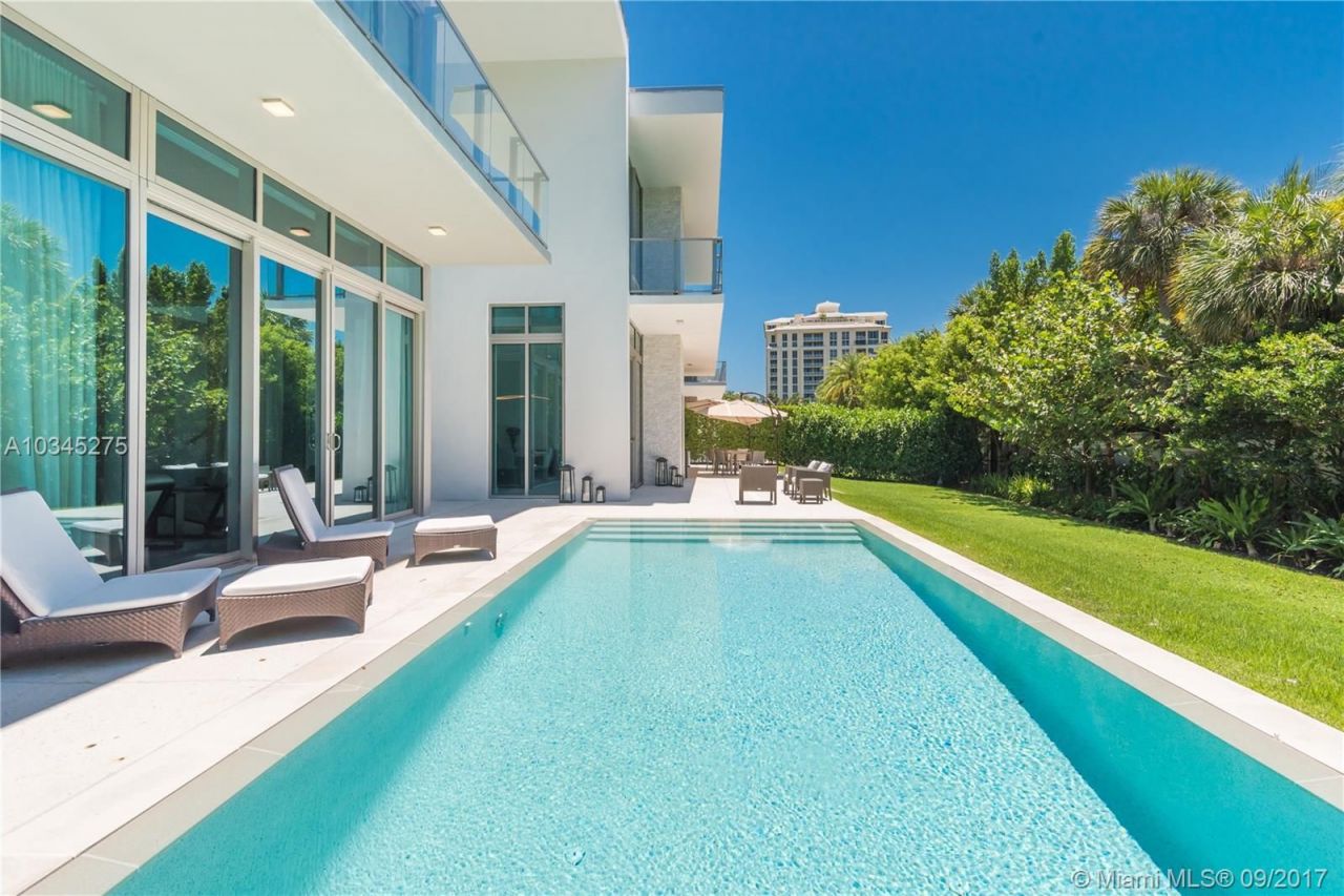 Дом в Майами, США, 470 м² - фото 2