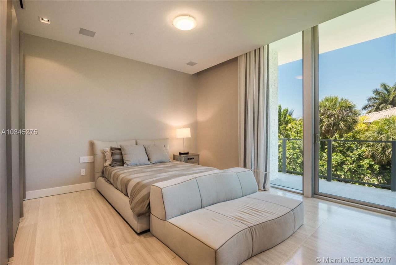 Дом в Майами, США, 470 м² - фото 7