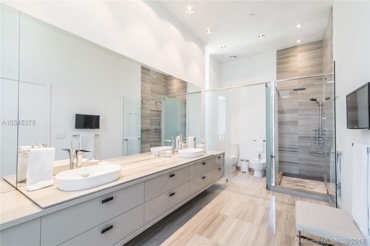 Дом в Майами, США, 470 м² - фото 9