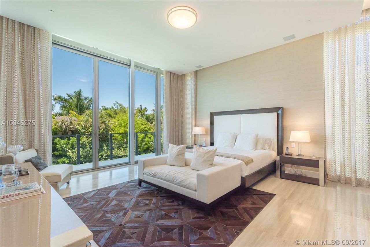 Дом в Майами, США, 470 м² - фото 10