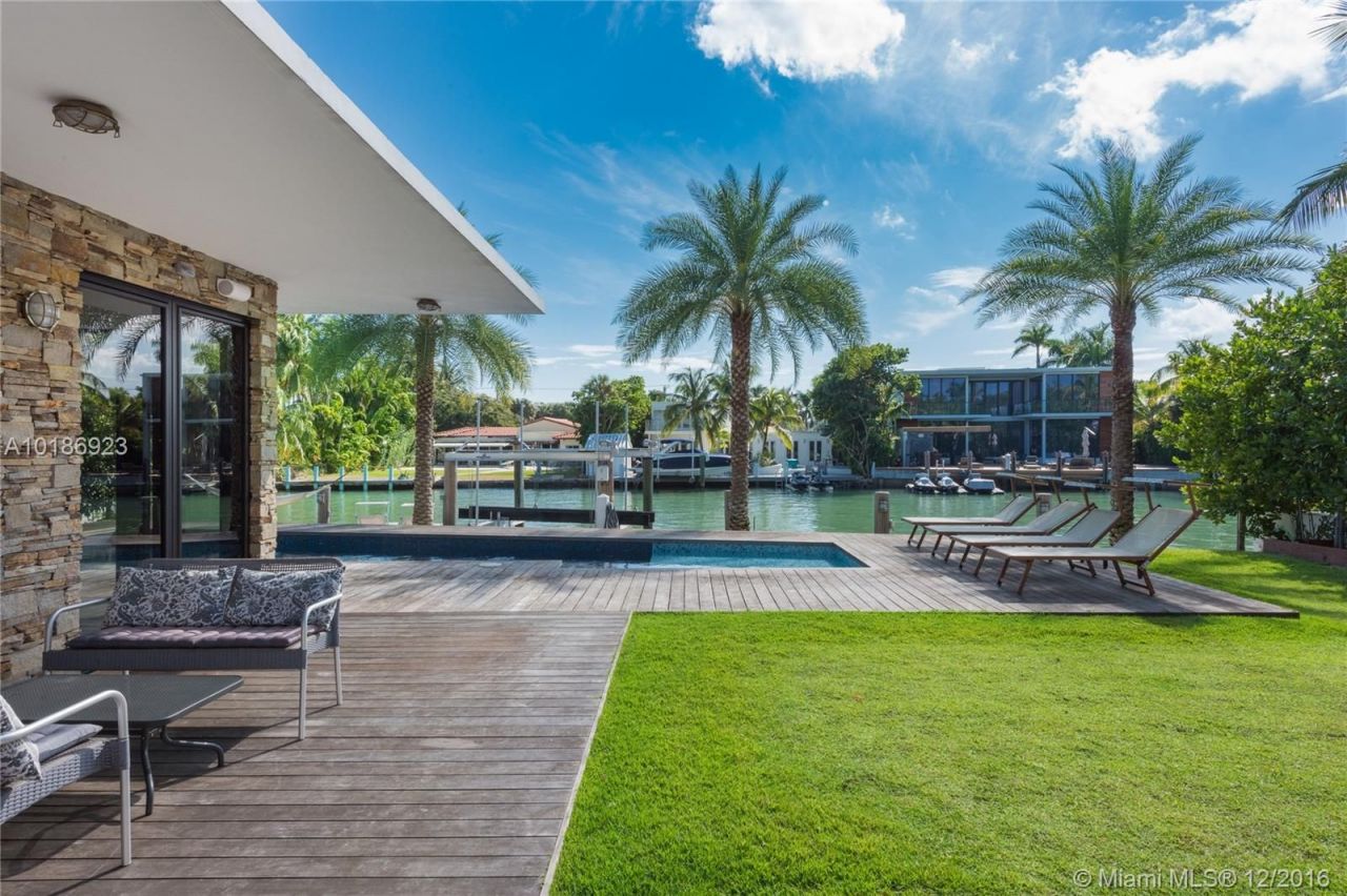 Дом в Майами, США, 480 м² - фото 2