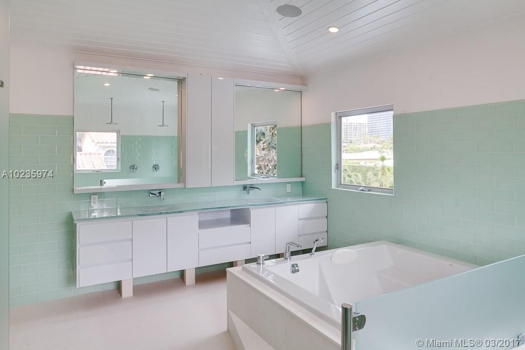 Дом в Майами, США, 590 м² - фото 10