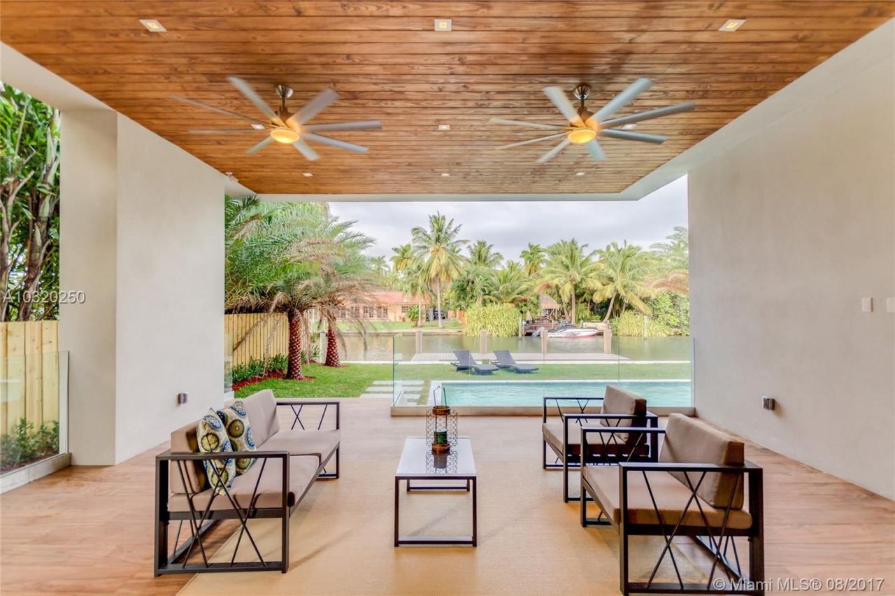 Дом в Майами, США, 480 м² - фото 2