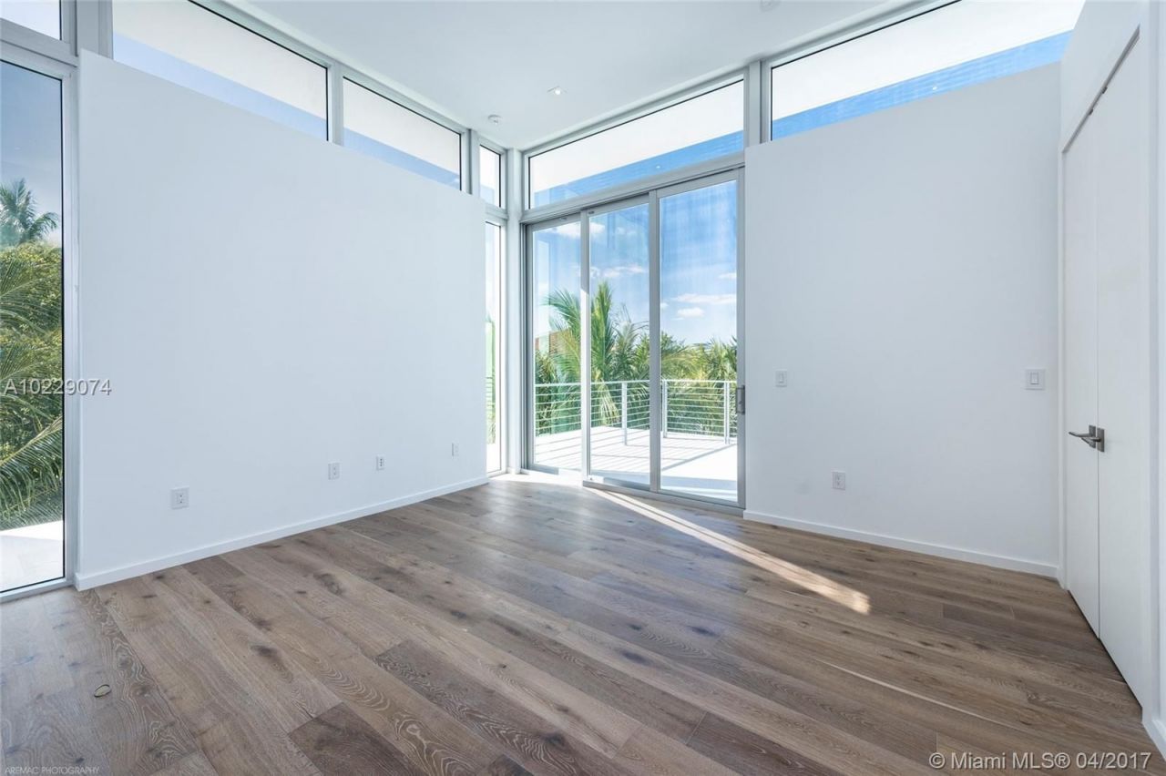 Дом в Майами, США, 450 м² - фото 5