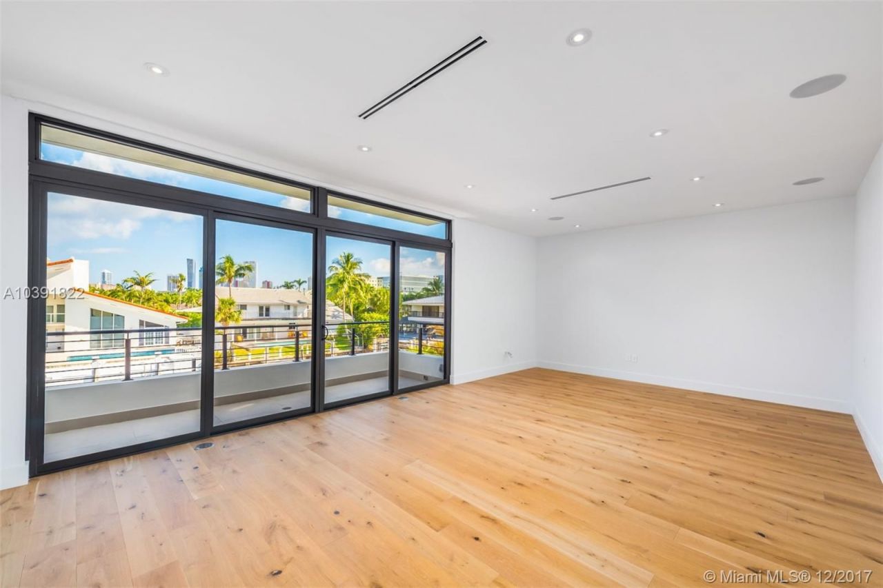 Дом в Майами, США, 520 м² - фото 3