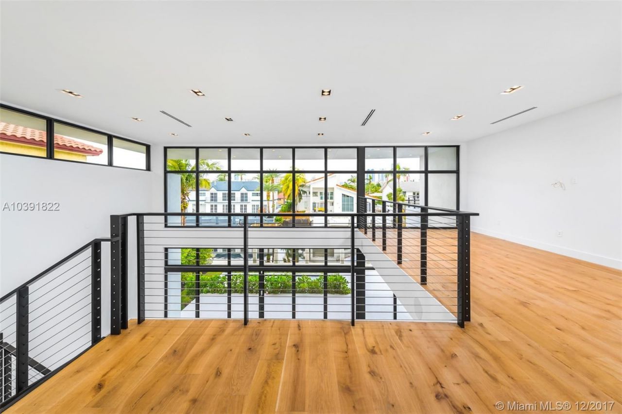 Дом в Майами, США, 520 м² - фото 5