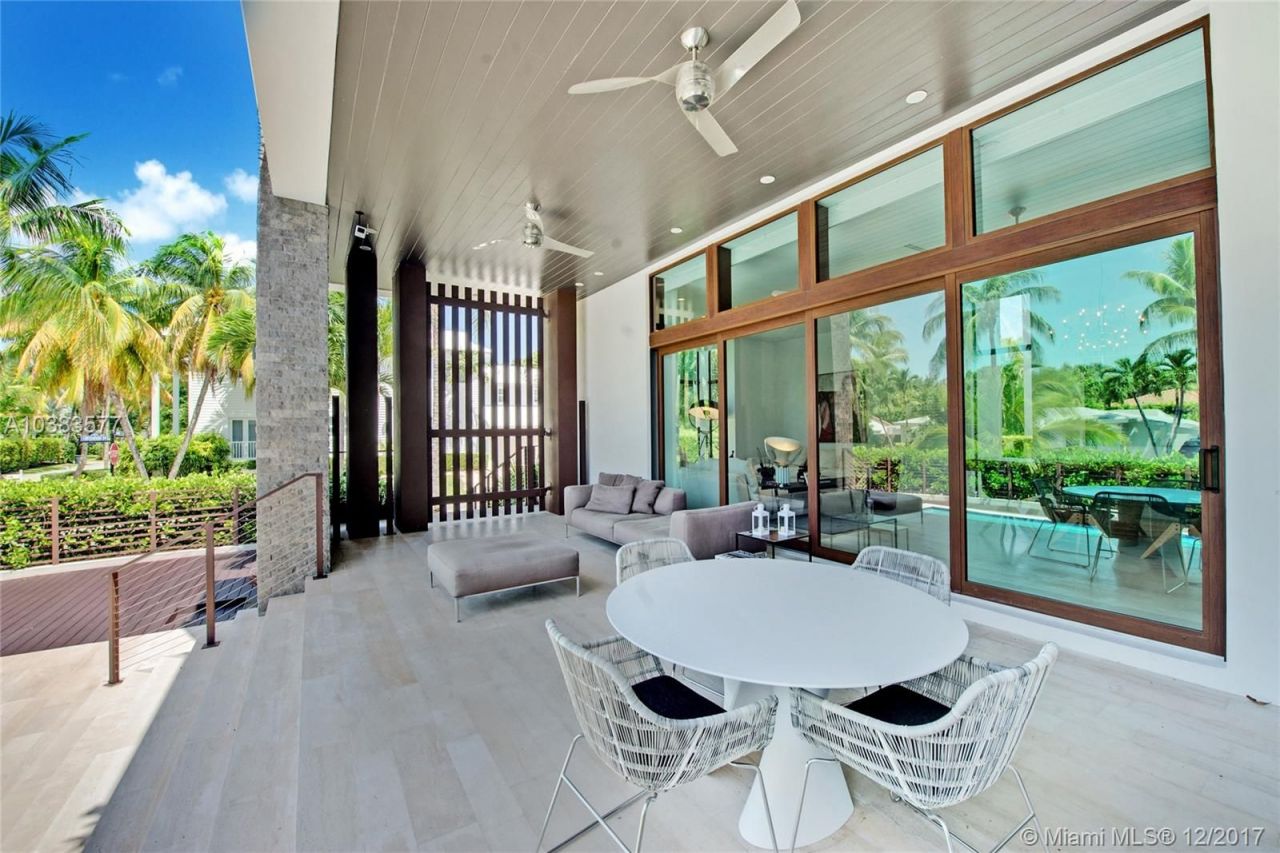 Дом в Майами, США, 370 м² - фото 8