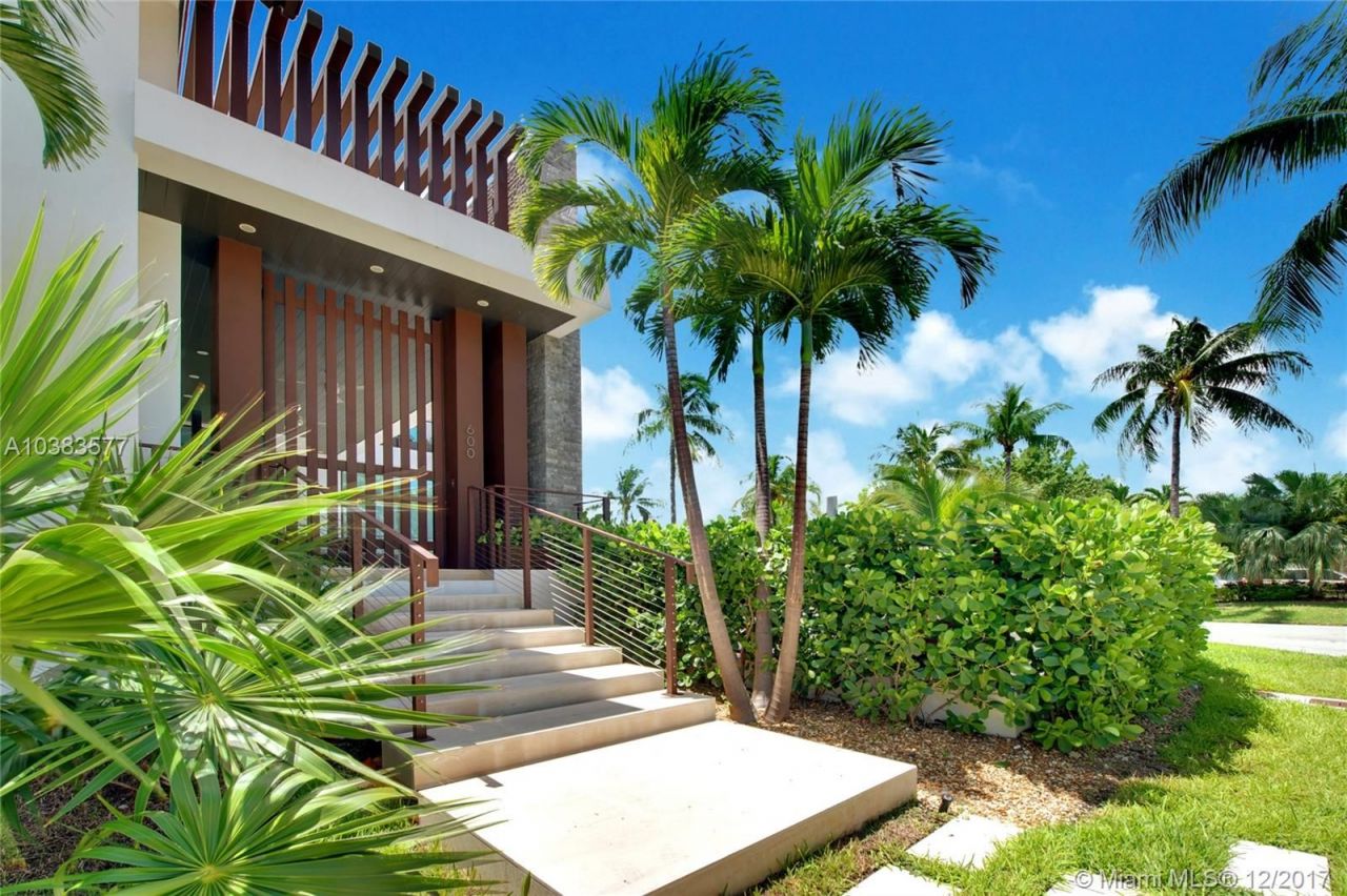 Дом в Майами, США, 370 м² - фото 3