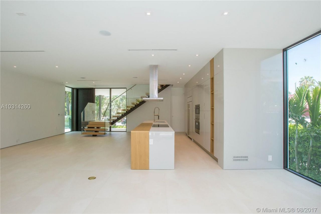 Дом в Майами, США, 330 м² - фото 8