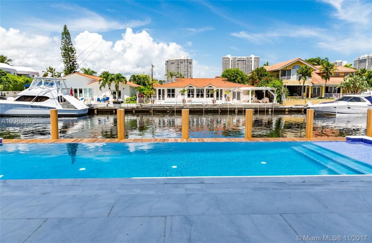 Дом в Майами, США, 460 м² - фото 3