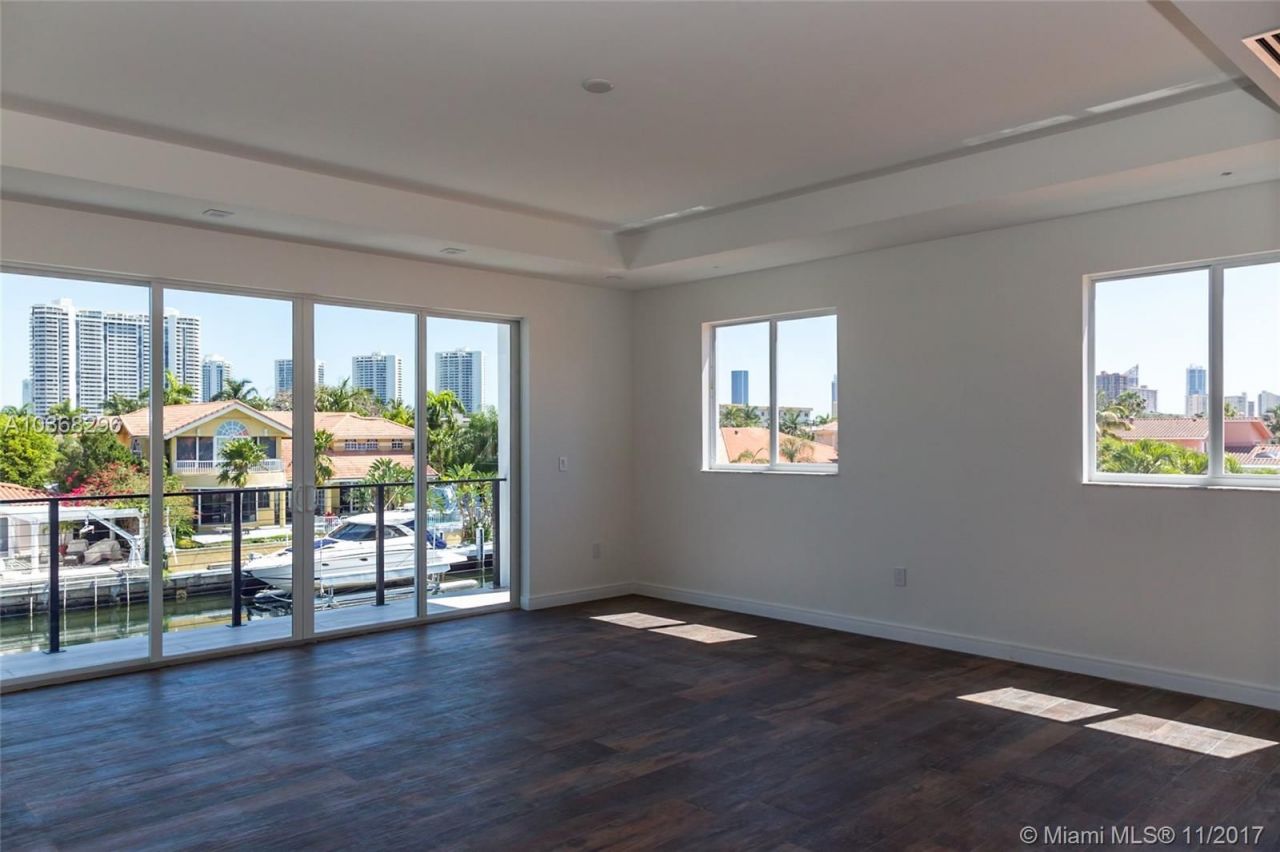 Дом в Майами, США, 460 м² - фото 6