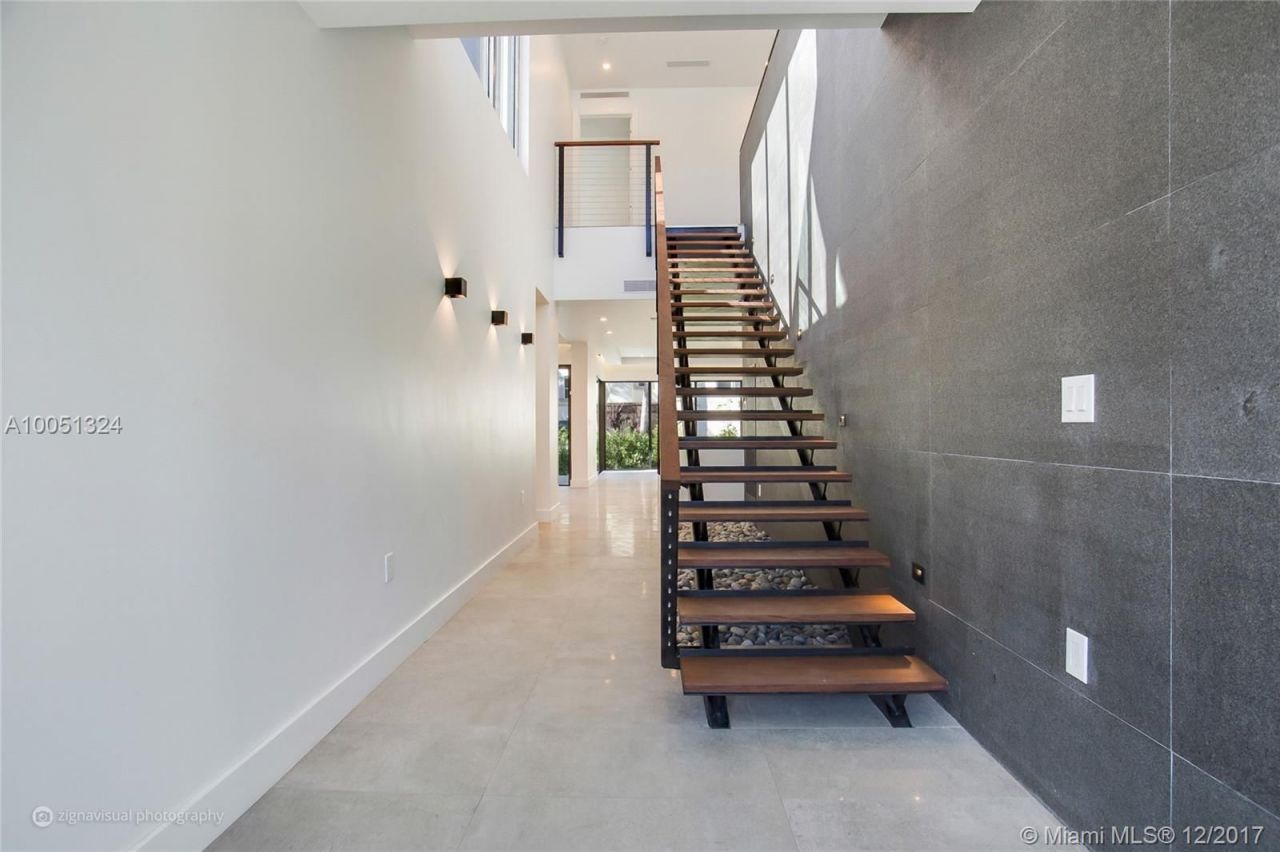 Дом в Майами, США, 330 м² - фото 11