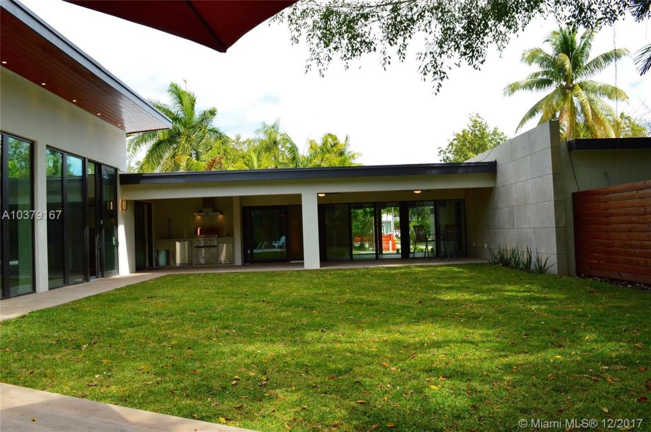 Дом в Майами, США, 380 м² - фото 8