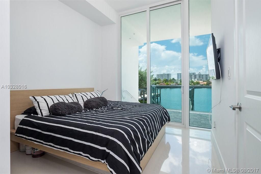 Квартира в Майами, США, 160 м² - фото 8